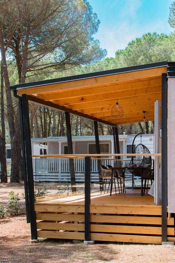 Lux Camp - Mobile Homes In Bi Village 파자나 외부 사진