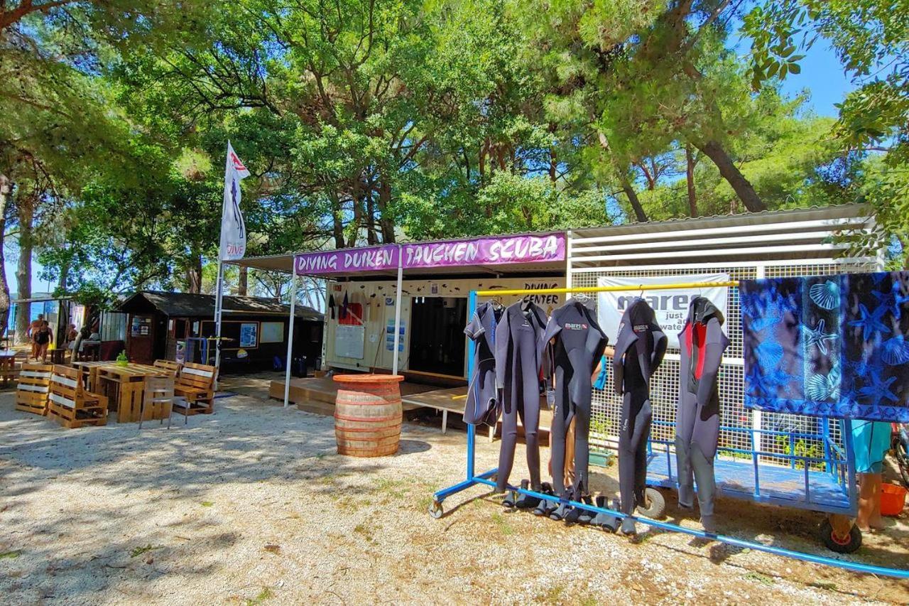 Lux Camp - Mobile Homes In Bi Village 파자나 외부 사진